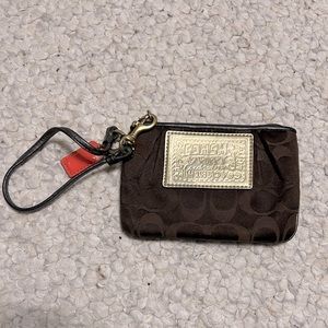 Coach Poppy wristlet